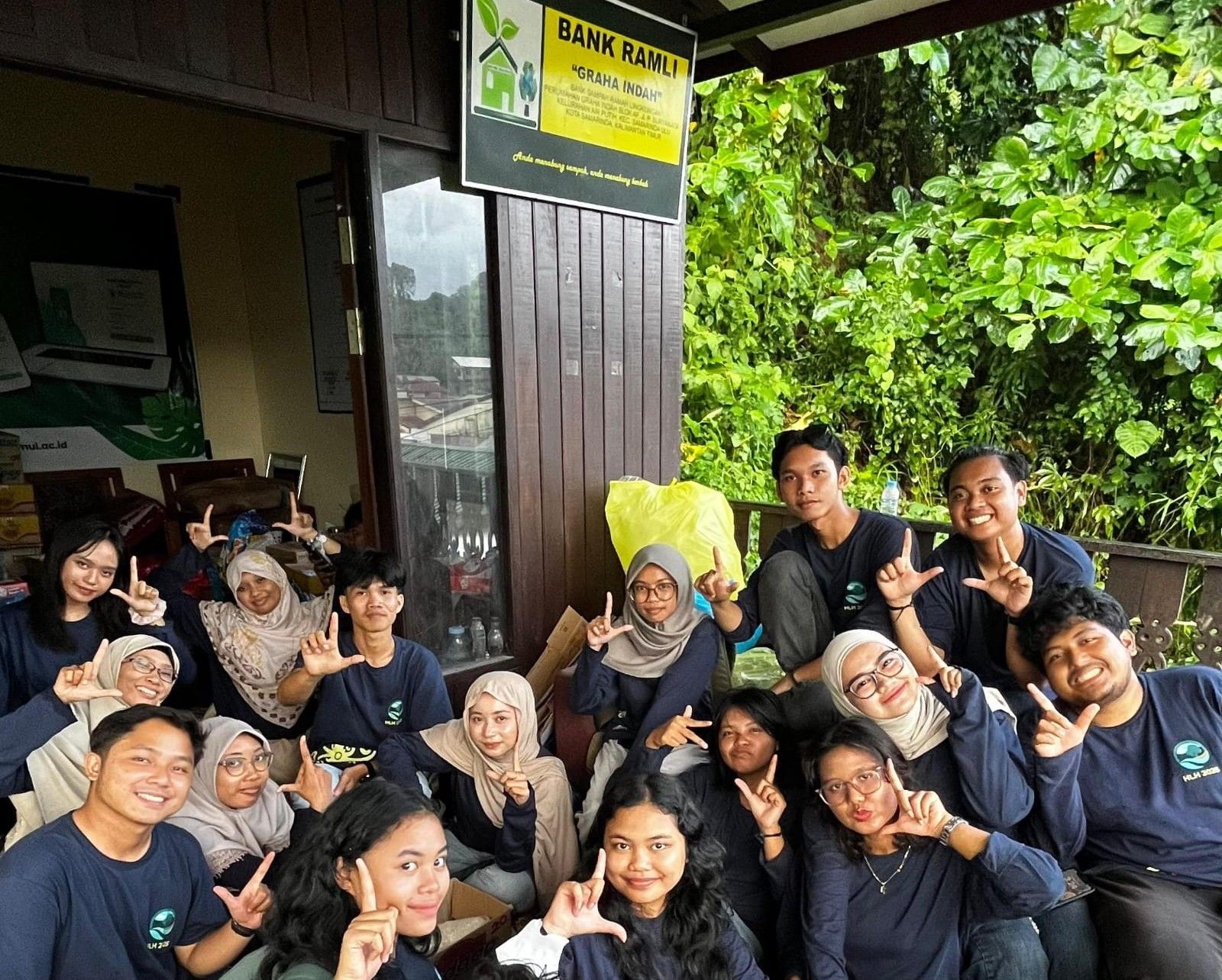 Berkat PLN, Bank Sampah Ramli Jadi Tempat Belajar Lingkungan