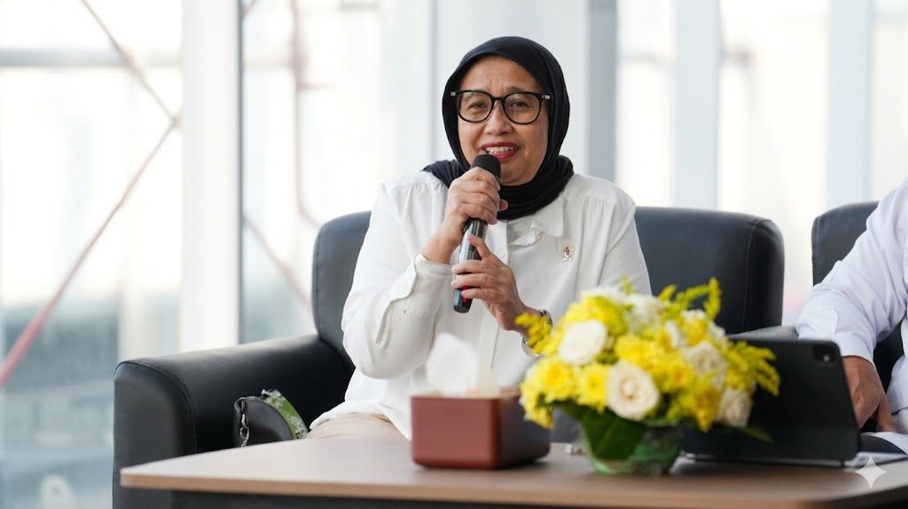Naniek S. Deyang