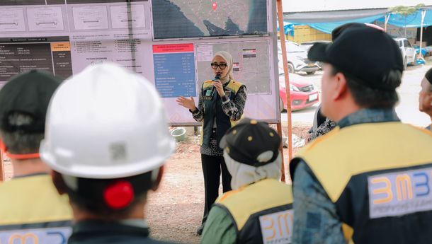 Wagub Jihan Nurlela Groundbreaking Tiga Ruas Jalan di Pringsewu