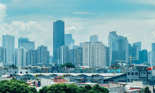 Merantau dan Kerja di Jakarta Ini Hal yang Perlu Dipersiapkan.jpg