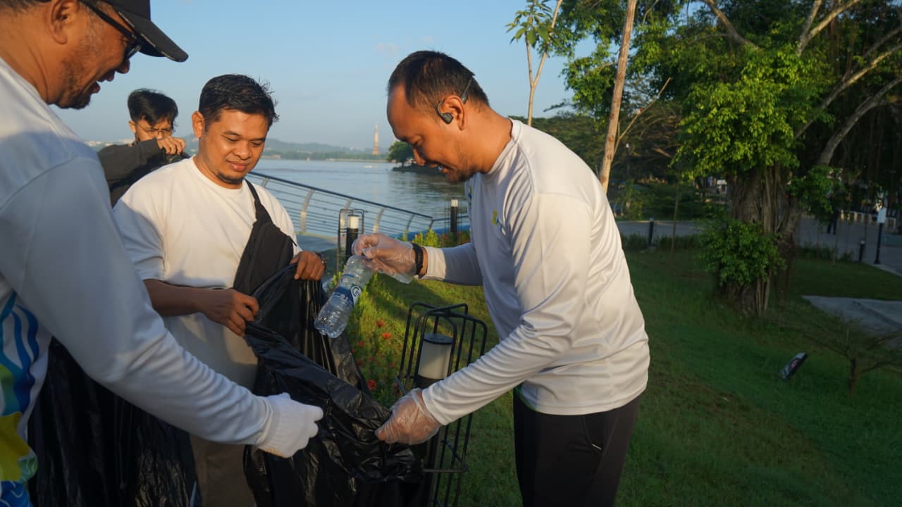 Dari Sepeda hingga Daur Ulang, PLN Kaltimra Gencarkan Budaya Hijau