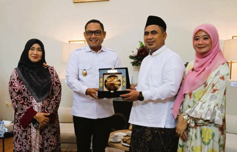 Wagub Kaltim Seno Aji dan Wagub Jateng Taj Yasin, bahas soal tata kelola tambang.