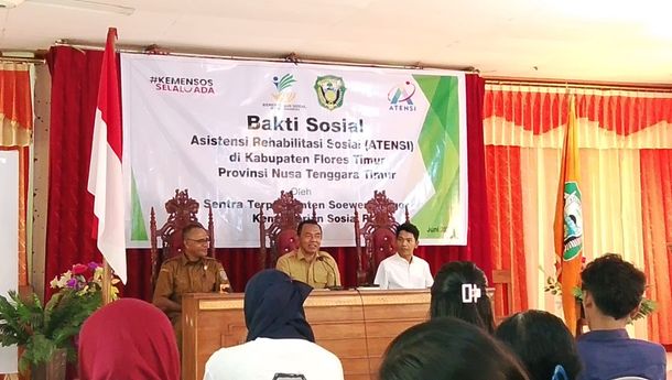 Flores Timur Terima Bantuan ATENSI Kemensos untuk Kelompok Rentan