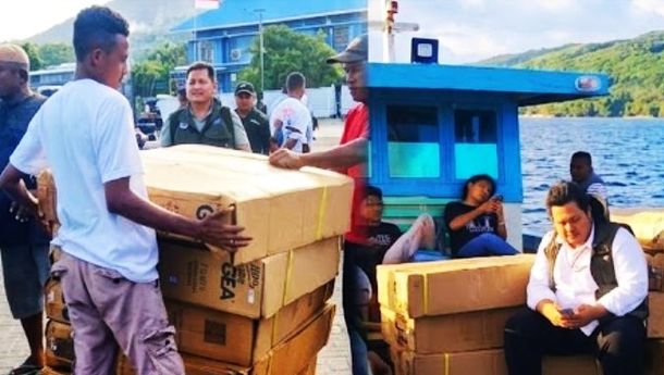 Tim Kemensos Kawal Bantuan hingga Pulau Solor dan Adonara