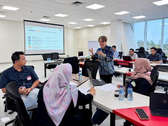 Program Pengembangan Kompetensi “Leaders as Coaches”