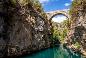 jembatan-roma.jpg
