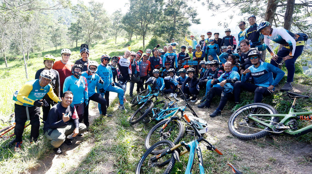 Gobar Yeti Tribe Merapi - Panji 1.jpg