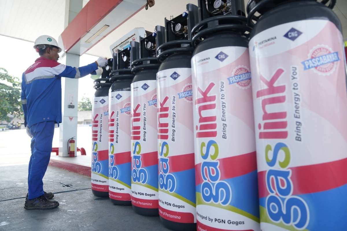 Pengelolaan CNG merek GasLink. 