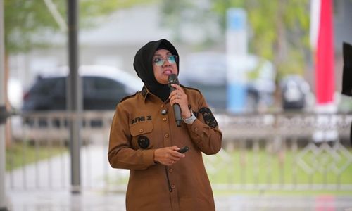 bupati siak.jpg