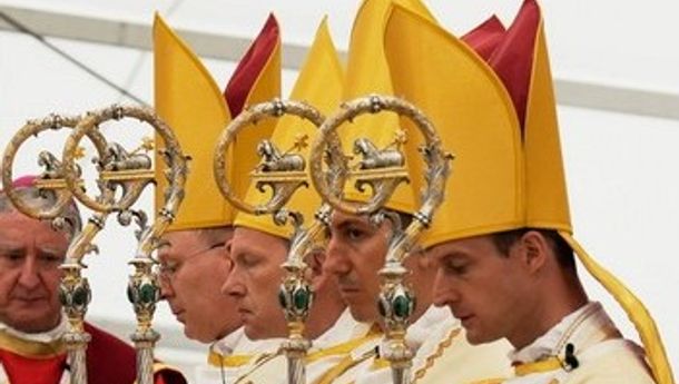 Vatikan Ekskomunikasi Enam Uskup SSPX usai Tahbisan Tanpa Izin Paus