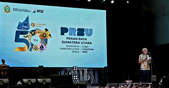 Wakil Gubernur Sumut Surya membuka secara resmi PRSU ke-50 di Medan
