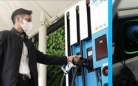 Segini Biaya Cas Mobil Listrik di Rumah, Jangan Buru-buru Beli!