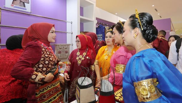 Dekranasda Lampung Pamerkan Produk Unggulan di HUT Ke-46 Dekranas