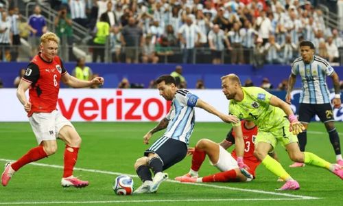 messi-vs-Austria-by-al-jazeera-860x538.jpg