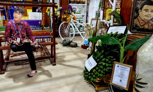 Setandan Pisang Kepok Keling (Musa sp.) dipamerkan Pemerintah Kota Tebingtinggi di PRSU ke-50