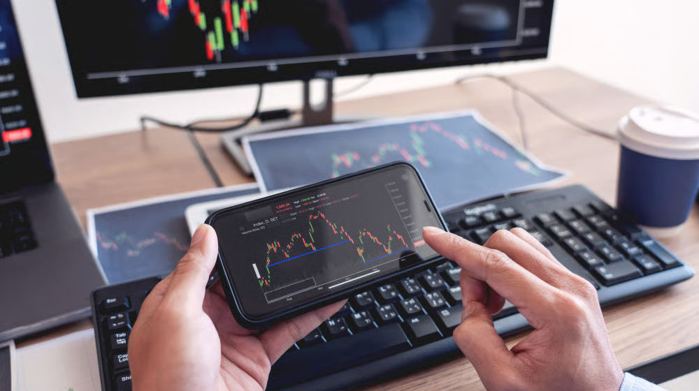 Monday MomentumMengatasi Kecemasan Pembukaan Pasar dan Memulai Pekan Trading dengan Disiplin.jpg
