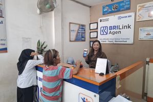 Tak Sekadar Transaksi, Agen BRILink Simalungun Ini Tingkatkan Literasi Keuangan