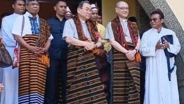 Kardinal Tokyo Kunjungi SMAK Syuradikara, Tegaskan Pentingnya Pendidikan