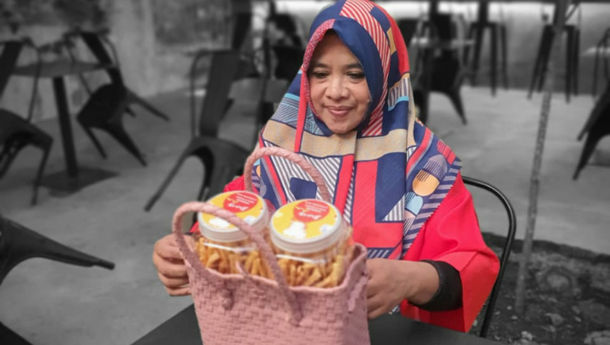 Kisah Lucy Bangun UMKM Hingga Omzet Meningkat Berkat BRI Peduli