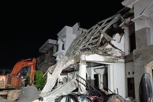 Ledakan kuat menghantam salah satu rumah di Kompleks Grand Polonia, Kota Medan