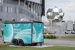 Temukan Ketenangan di Tengah Riuhnya Stadion Hisense Hadirkan Pengalaman FIFA World Cup 2026™ yang Lebih Inklusif Lewat Mobile Sensory Vehicles di 16 Kota Tuan Rumah.jpg.jpg