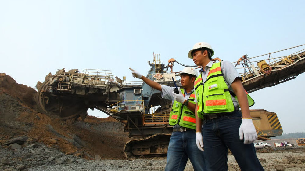 Investasi Bauksit Naik 193 , Jadi Penopang Realisasi Investasi Kuartal II 2026.jpg