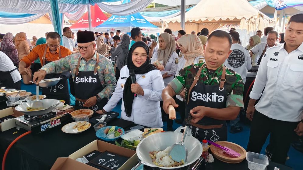 PGN Meriahkan HUT ke-344 Bandar Lampung, Eva Dwiana Beri Apresiasi.jpeg