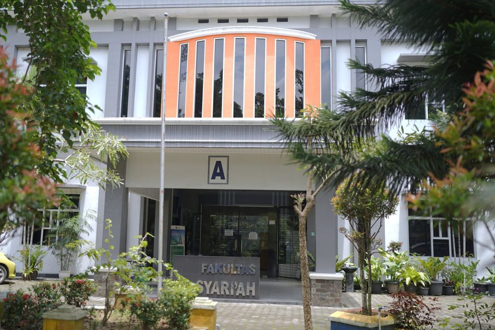 Fakultas Syariah UIN RIL.jpeg