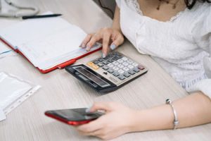 Menghitung Deposito Online untuk Tujuan Keuangan Jangka Panjang.jpg