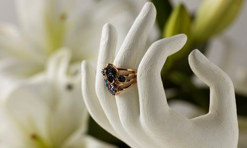 Cincin Emas Asli Tidak Mudah Berkarat atau Berubah Warna