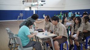 UKDW dan PolyU Gelar Skrining Kesehatan Mata untuk 2.000 Siswa Yogyakarta 