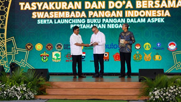 Dirut PTPN I Abdul Rivai Ras Luncurkan Buku Pangan dalam Aspek Pertahanan Negara