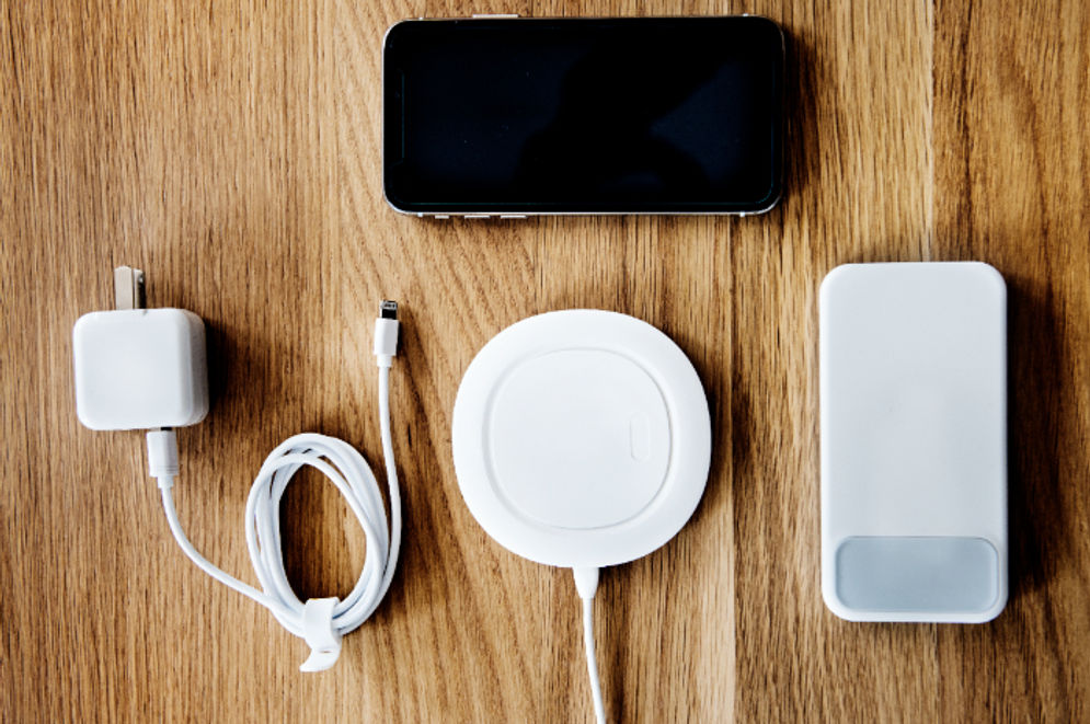 3 Alasan Wireless Charging Belum Bisa Gantikan Charger Berkabel