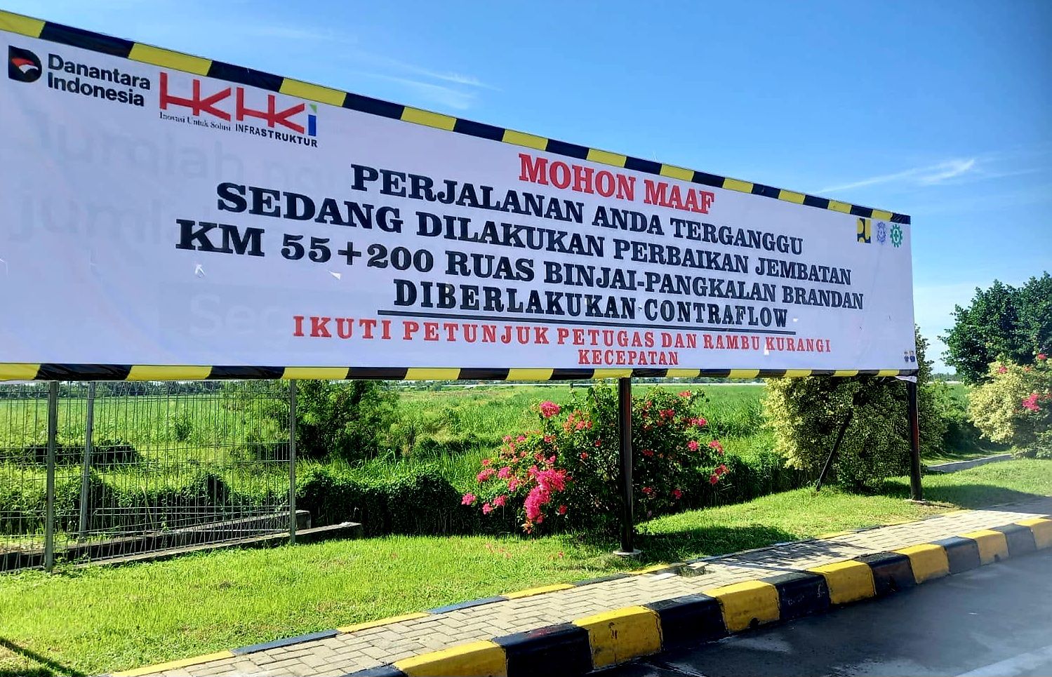 

Hutama Karya akan melakukan pekerjaan pemeliharaan Oprit Jembatan Batangserangan di KM 55 Ruas Tol Binjai–Langsa untuk menjaga kualitas infrastruktur
