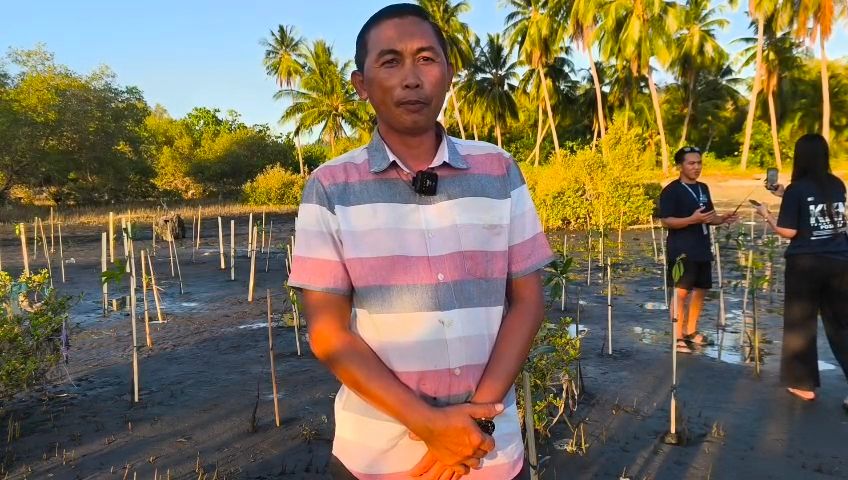 Hukum Tua Desa Pinasungkulan, Jackly Kansil.