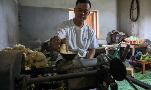 BRI Peduli Perkuat UMKM Desa Brilian Hargobinangun di Hari UMKM Nasional