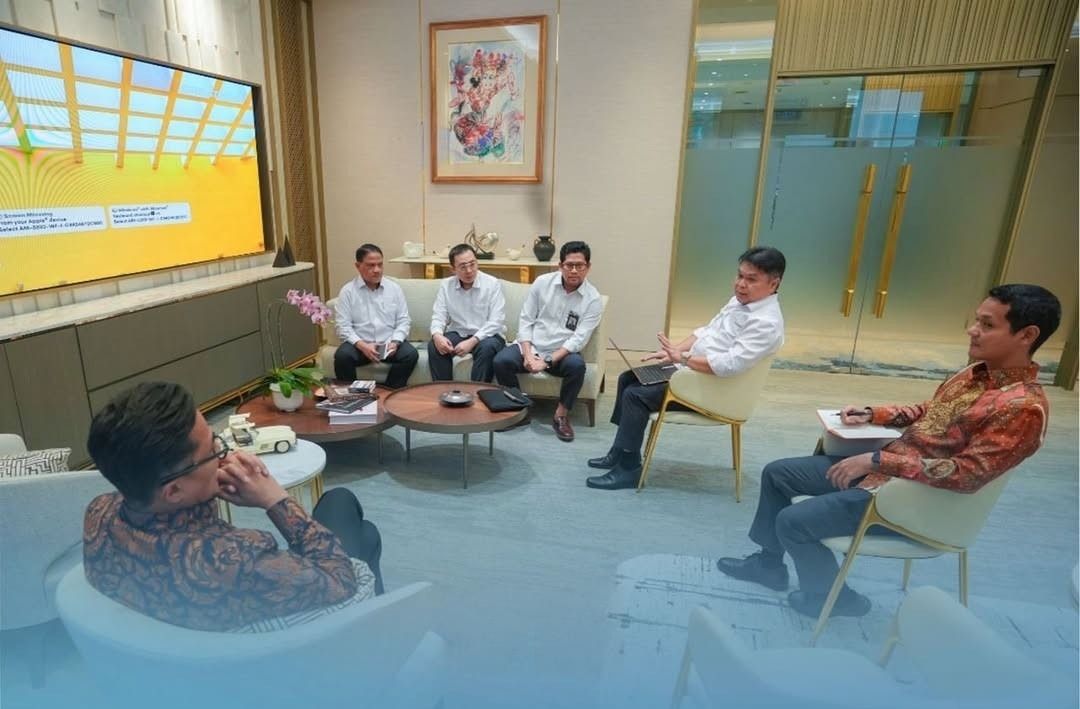 Kepala BP BUMN sekaligus COO Danantara Indonesia, Dony Oskaria, memanggil jajaran Direksi PT Adhi Karya (Persero) Tbk, Selasa (11/8/2026). 