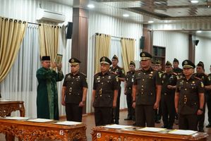 Pelantikan dan serah terima jabatan Aspem serta lima Kajari di wilayah hukum Kejati Sumut