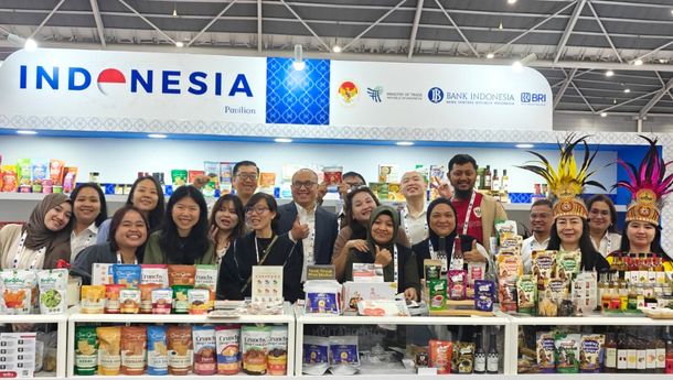 NOMNOM Bawa Camilan Rengginang, Jamur, dan Tempe ke Pasar Singapura