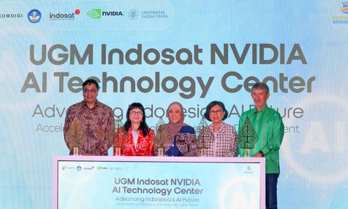  Kemkomdigi, Indosat, NVIDIA dan UGM resmi meluncurkan UGM Indosat NVIDIA AI Technology Center (NVAITC) di Yogyakarta