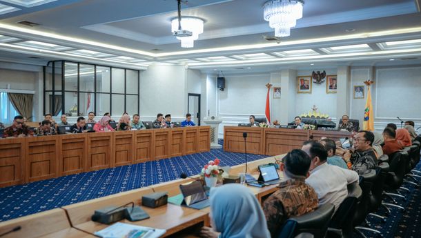Percepat Pembangunan Jalan Desa, Pemprov Lampung Perkuat Program Desaku Maju