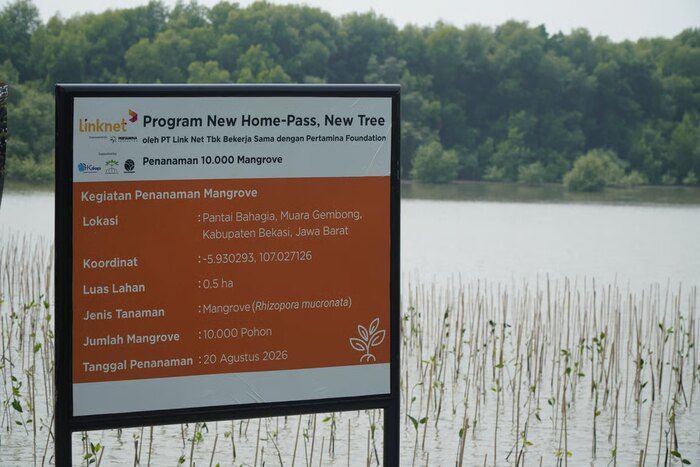 Program New Home-Pass New Tree PT Link Net Tbk di Desa Pantai Bahagia, Muara Gembong, Kab. Bekasi