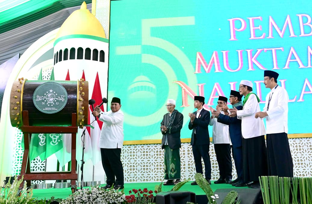 Presiden Prabowo Subianto membuka Muktamar ke-13 Nahdlatul Ulama di Jombang, Jawa Timur.