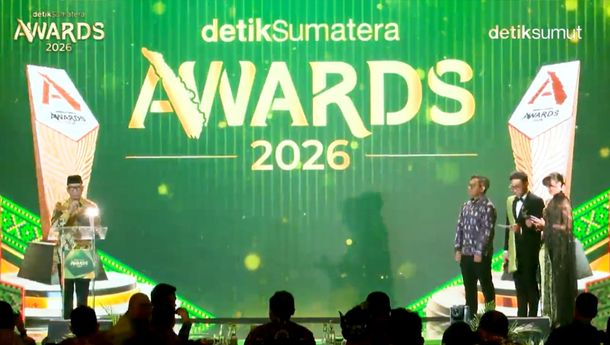 Pemprov Lampung Raih Anugerah Pembangunan Terpuji Bidang Pendidikan