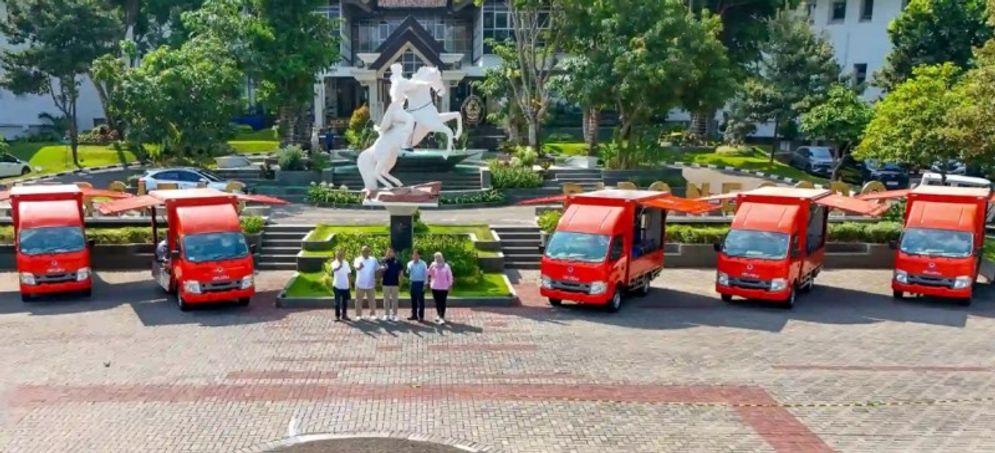 bantuan mobil undip.jpg