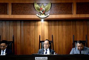 Majelis Komisi yang dipimpin Ketua KPPU Gopprera Panggabean