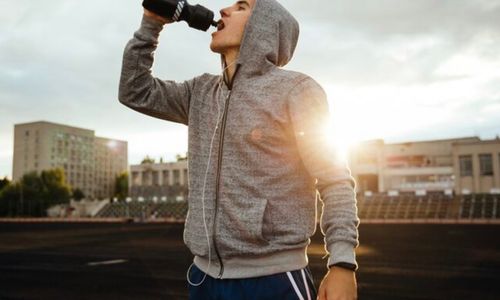 Dampak Positif dan Negatif Konsumsi Minuman Olahraga