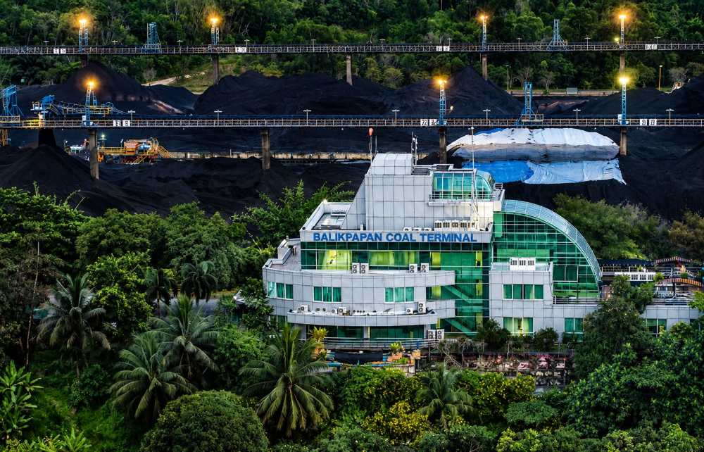 Balikpapan Coal Terminal, salah satu fasilitas milik PT Bayan Resources Tbk (BYAN).