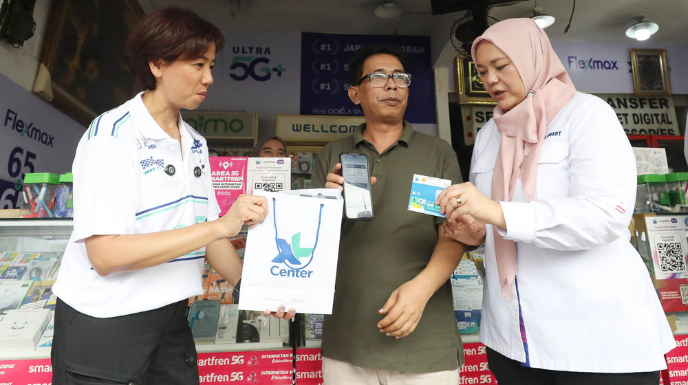 XL Hari Pelanggan - Panji 3.jpg