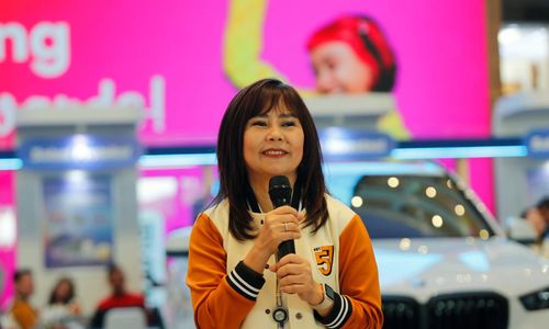 Direktur BCA Lianawaty Suwono saat membuka BCA Expo Medan 2026 di Sun Plaza Medan